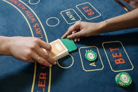 qq22aa VIP Slots ကစားသူများ အတွက် Exclusive Bonus Spins နှင့် Cashback ဆုလာဘ်များ